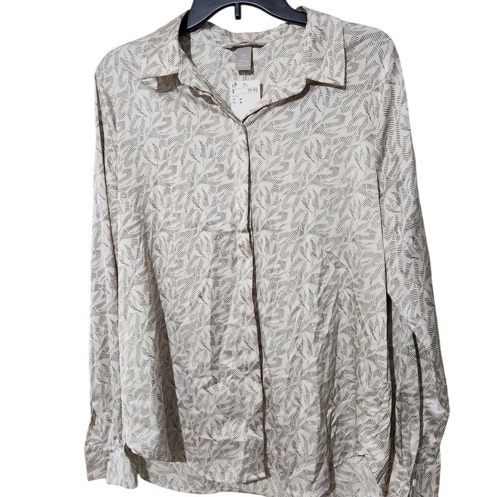 HM Silk Shirt Size Medium Hidden Buttons Long sleeve Lightweight